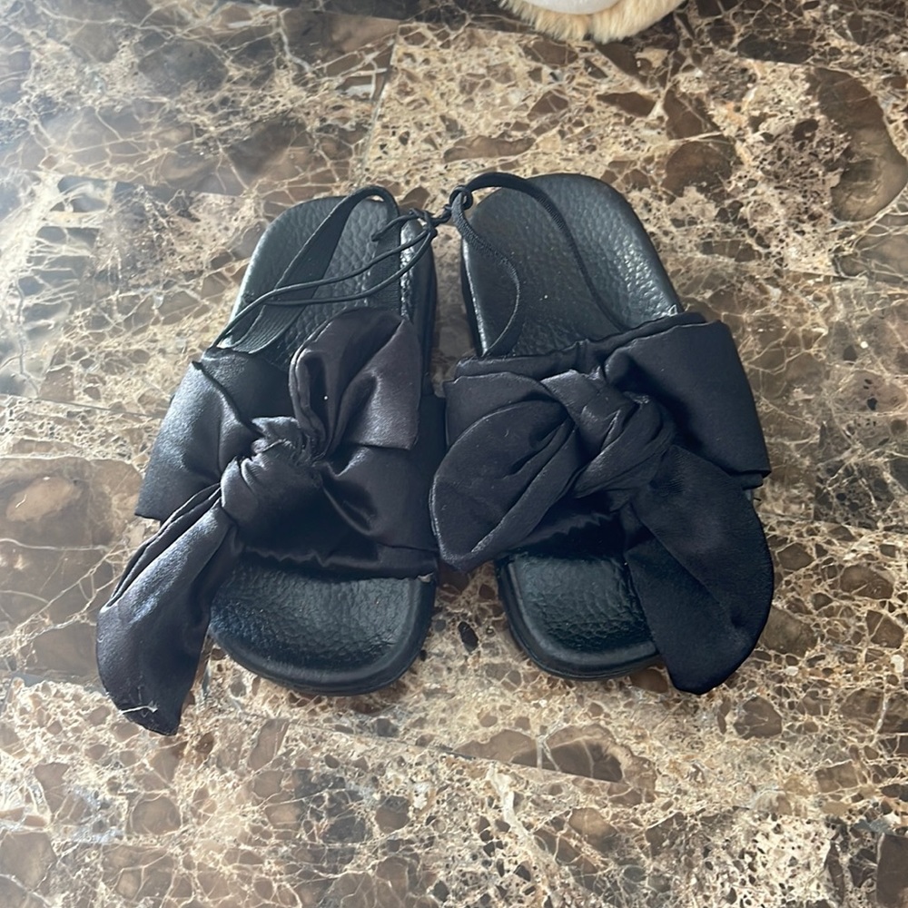 Little girls sandals